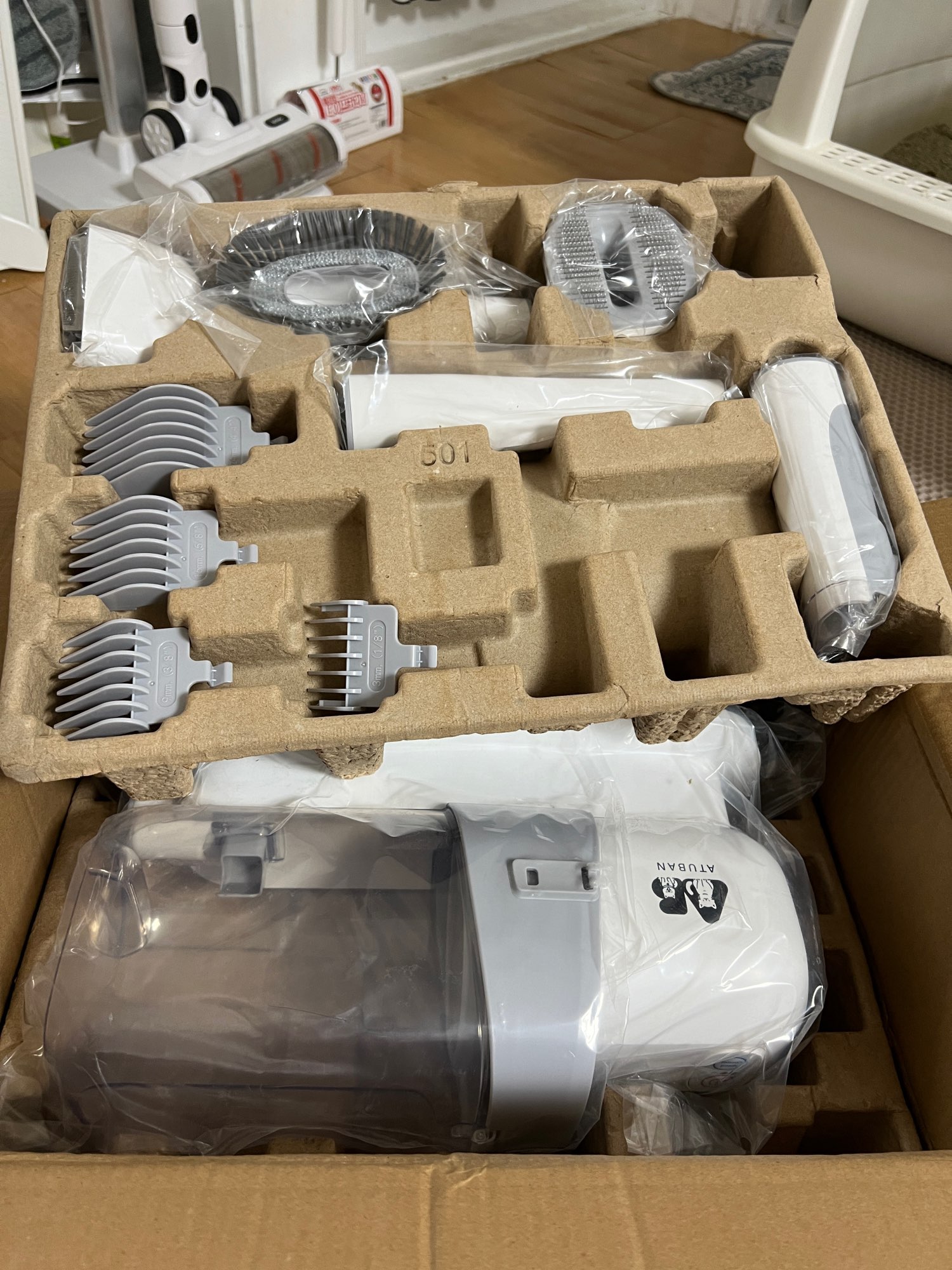 Homeika 8 In 1 Grooming Vacuum