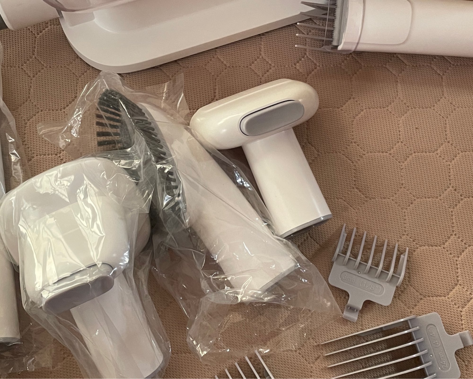 Homeika 8 In 1 Grooming Vacuum