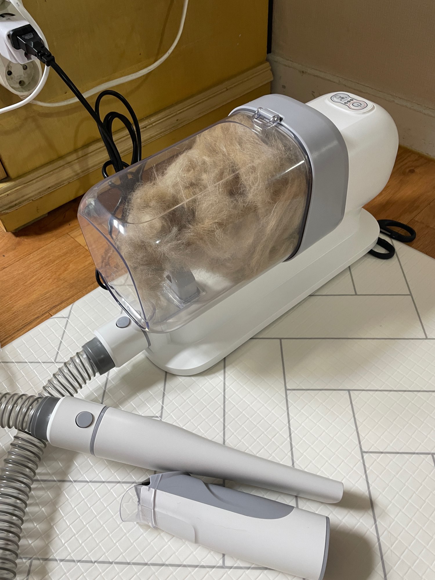 Homeika 8 In 1 Grooming Vacuum
